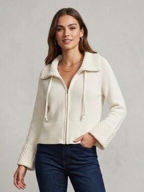 White House Black Market Cream Zip-Front Teddy Collar sweater
